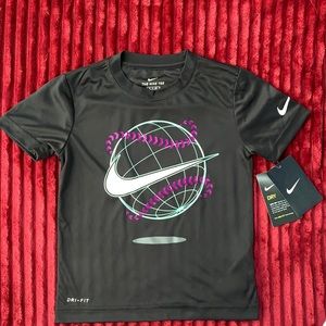 NWT NIKE Basketball Grid Swoosh shirt!